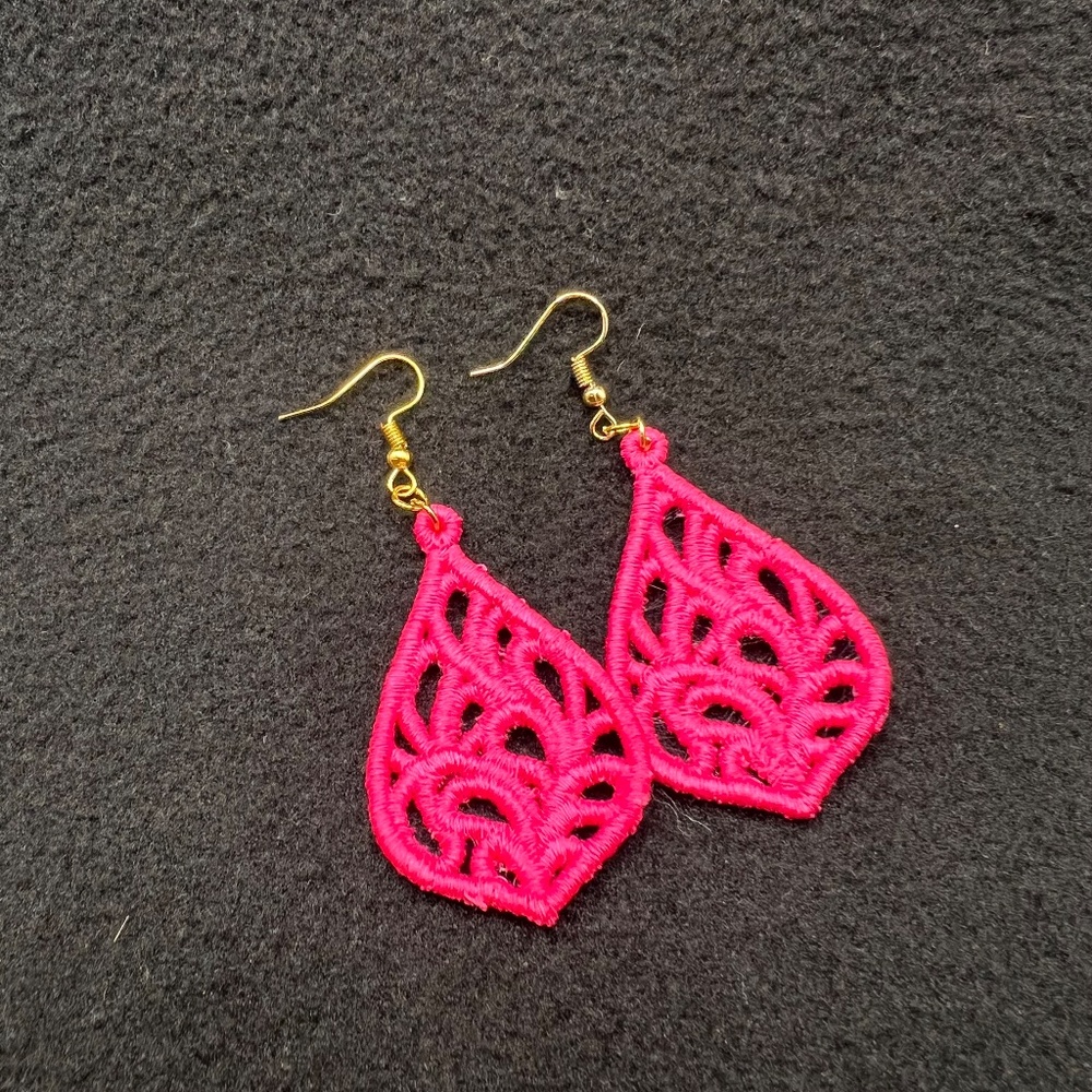 Homemade Pink Lace Teardrop Earrings - Picture 5 of 5